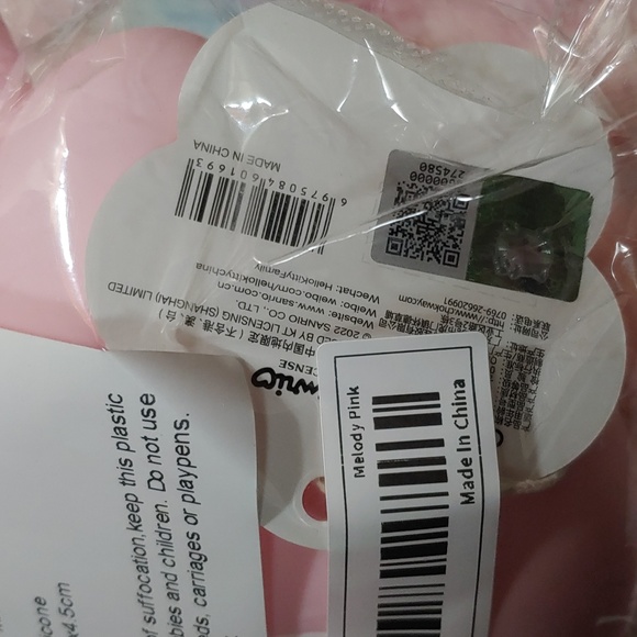 Sanrio 🆕 My Melody Small Silicone Crossbody Bag - Picture 4 of 10